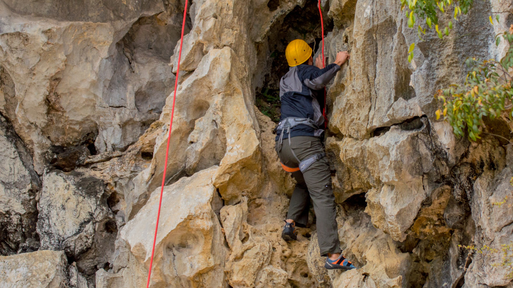 Adam Maire, Rock Climbing, Ha Long Bay, Vietnam, Fins to Spurs, Adventure Work