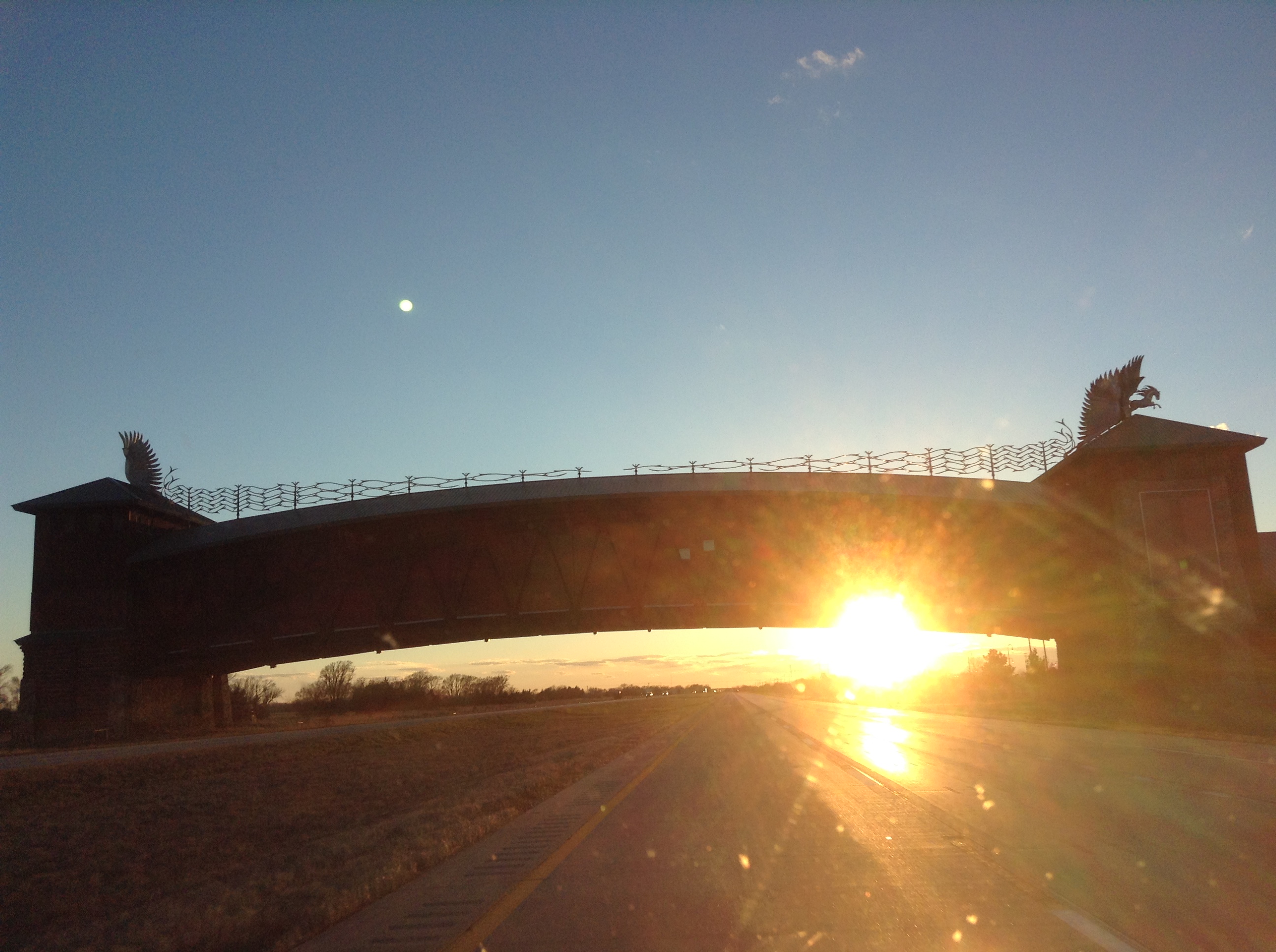 Drive to Nebraska, Archway Monument, Dive and Drive, #GetYourFinsOn